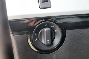 �������ó� ���KR 230���� 4X2 6.75�������ػ���(DFH1180E3)ͼƬ