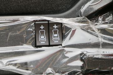 �������ó� ���KR 230���� 4X2 6.75�������ػ���(DFH1180E3)ͼƬ