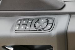 东风商用车 天锦KR 230马力 4X2 6.75米栏板载货车(DFH1180E3)