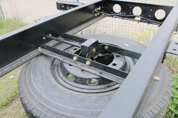 �������ó� ���KR 230���� 4X2 6.75�������ػ���(DFH1180E3)ͼƬ