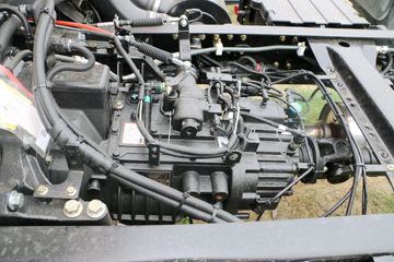 �������ó� ���KR 230���� 4X2 6.75�������ػ���(DFH1180E3)ͼƬ