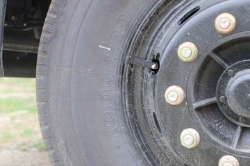 �������ó� ���KR 230���� 4X2 6.75�������ػ���(DFH1180E3)ͼƬ