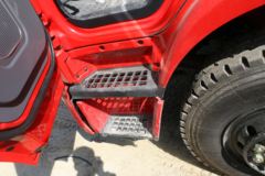 东风新疆 拓行D1 160马力 4X2载货车底盘(EQ1180GD5DJ1)