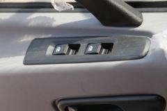 东风华神 擎宇 160马力 4X2 3.8米自卸车(EQ3042GLV3) 东风华神 擎宇 160马力 4X2 3.8米自卸车(EQ3042GLV3)