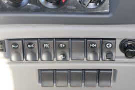 擎天&nbsp;自卸车驾驶室                                               图片