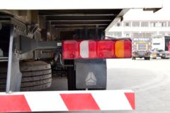 中国重汽 豪瀚N5G重卡 280马力 6X2 9.73米厢式载货车(ZZ5255XXYM56C3E1)
