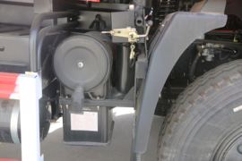 擎宇&nbsp;自卸车底盘                                                图片