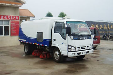 庆铃 五十铃 90马力 4X2 扫路车(江特牌)(JDF5050TSLQ)