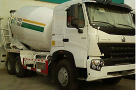 HOWO A7&nbsp;混凝土搅拌车外观                                                图片