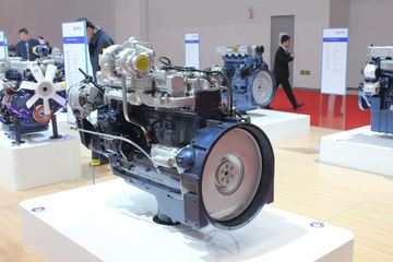 潍柴WP6.240 240马力 6.75L 国三 柴油发动机