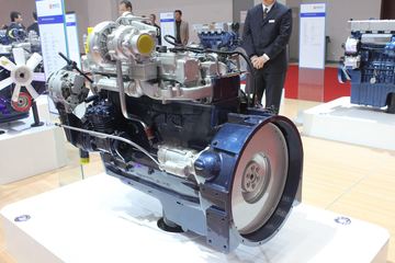 潍柴WP6.220E40 220马力 6.75L 国四 柴油发动机