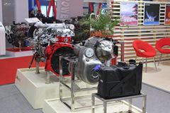 上海日野J08E-UP 300马力 7.58L 国三 柴油发动机