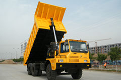 陕汽通力 380马力 6X4 宽体矿用自卸车