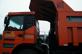 陕汽通力 通力牌&nbsp;非公路矿用自卸车上装                                                图片