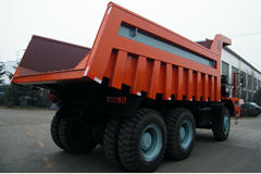 陕汽通力 385马力 6X4 宽体矿用自卸车