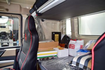 �й����� HOWO T5G 340���� 8X4 9.4����س�(ZZ5317XLCN466GE1)ͼƬ