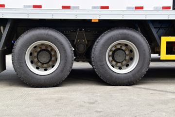 �й����� HOWO T5G 340���� 8X4 9.4����س�(ZZ5317XLCN466GE1)ͼƬ