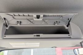 骏铃V8&nbsp;载货车驾驶室                                               图片