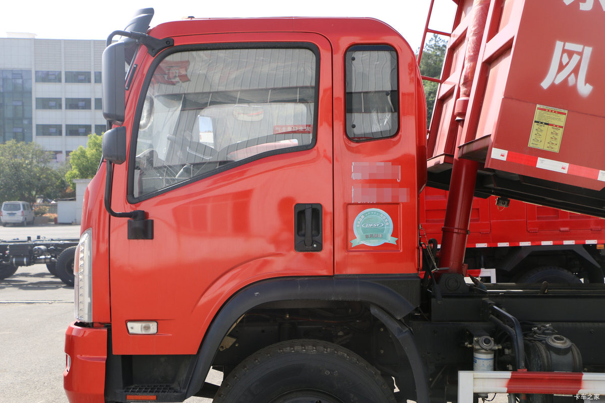绪  160 4X2 4.2ж(EQ3168GLV2)                                                