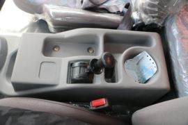 御虎&nbsp;自卸车驾驶室                                               图片