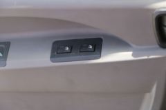 东风华神 御虎 160马力 4X2 4.2米自卸车(EQ3168GLV2)