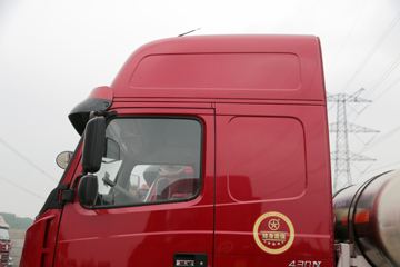 ���� ��N8E�ؿ� 430���� 6X4 LNGǣ����ͼƬ