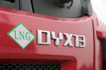 ���� ��N8E�ؿ� 430���� 6X4 LNGǣ����ͼƬ