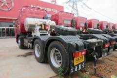 大运 新N8E重卡 430马力 6X4 LNG牵引车(CGC4253N53CA)