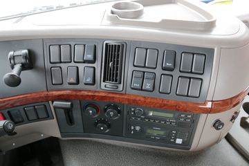 ���� ��N8E�ؿ� 430���� 6X4 LNGǣ����ͼƬ