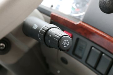 ���� ��N8E�ؿ� 430���� 6X4 LNGǣ����ͼƬ