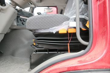 ���� ��N8E�ؿ� 430���� 6X4 LNGǣ����ͼƬ