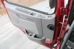 大运 新N8E重卡 轻赢版 400马力 6X4牵引车(平顶)(CGC4250D5ECCZ)