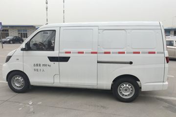 V6&nbsp;电动封闭厢货外观图片