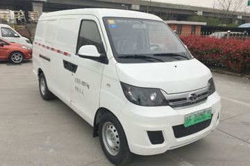 扬子江 V6 2.65T 4.43米纯电动厢式物流车(续航290km)41.1kWh
