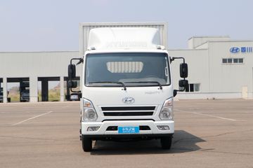 现代商用车 盛图H5 141马力 3.82米排半厢式轻卡(CHM2040XXYGDC33V)