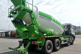 东风商用车底盘&nbsp;混凝土搅拌车外观                                                图片