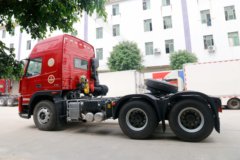 大运 新N8E重卡 轻赢版 375马力 6X4牵引车(CGC4250D5ECCE)