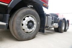 大运 新N8E重卡 轻赢版 375马力 6X4牵引车(CGC4250D5ECCE)