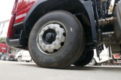 大运 新N8E重卡 轻赢版 375马力 6X4牵引车(CGC4250D5ECCE)