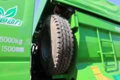 东风柳汽 乘龙H7 400马力 6X4 LNG自卸车(LZ3251H7DLT)