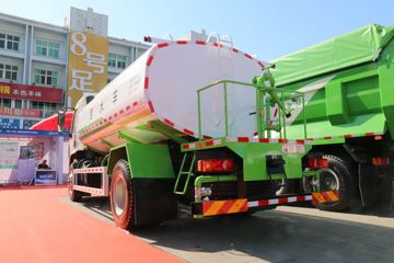 东风柳汽底盘 洒水车/喷洒车外观图片