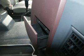 大运N8V 自卸车驾驶室                                               图片