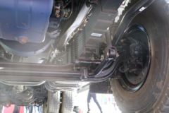 青岛解放 JH6重卡 375马力 6X4 5.6米自卸车(国六)