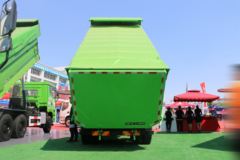 一汽解放 J6P重卡 420马力 6X4 5.6米LNG渣土自卸车(国六)(CA3250P66M25LT1E6)