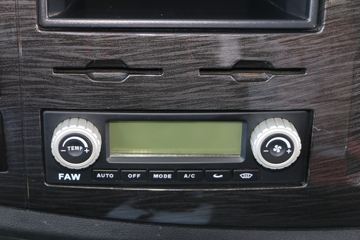 һ����� J6L 4X2����������(������)(CHD5121TCAJFBEV)ͼƬ