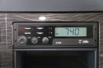 һ����� J6L 4X2����������(������)(CHD5121TCAJFBEV)ͼƬ