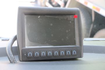 һ����� J6L 4X2����������(������)(CHD5121TCAJFBEV)ͼƬ