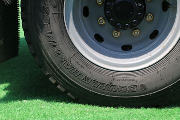 һ����� J6L 4X2����������(������)(CHD5121TCAJFBEV)ͼƬ