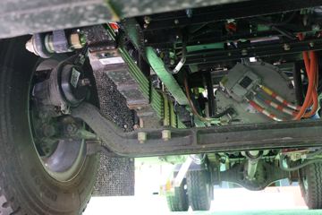 һ����� J6L 4X2����������(������)(CHD5121TCAJFBEV)ͼƬ