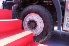 上汽红岩 杰狮C500e 350马力 8X4 7.01方混凝土搅拌车(瑞江牌)(WL5311GJBCQ30)